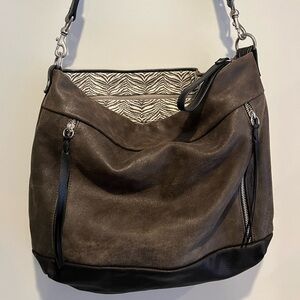 Rough and Tumble DZ Lg Subway Mineral Earth w Black Base and Custom Zebra Lining